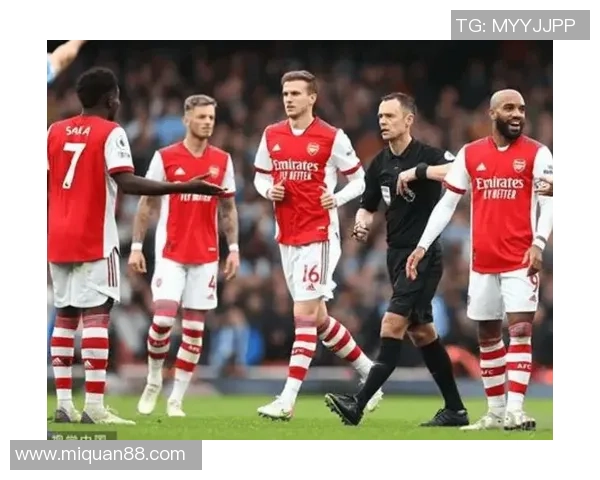 曼城迎战阿森纳激战前瞻 双方阵容对比与战术博弈分析